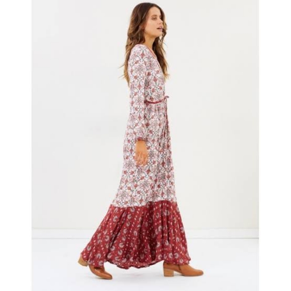 TIGERLILY Hamilton Red Boho Long Sleeve Maxi Dress RRP$270 - Picture 3 of 16